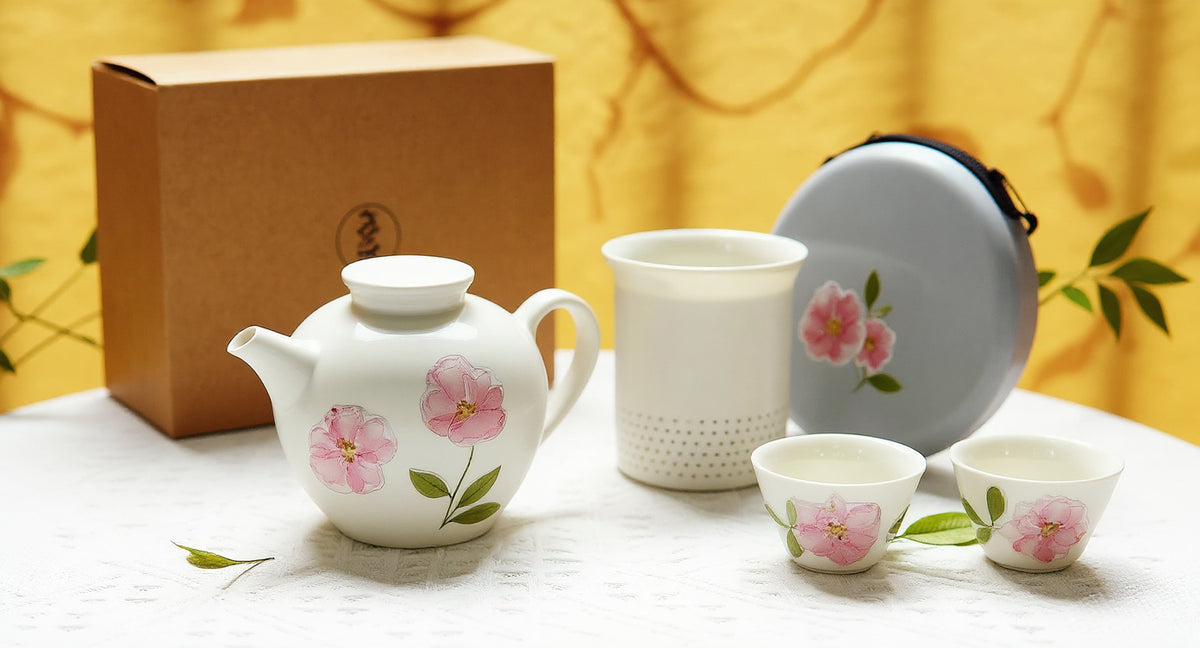 Handmade Frosted Porcelain Tea Set with real preserved flowers and 400ml gaiwan on linen.