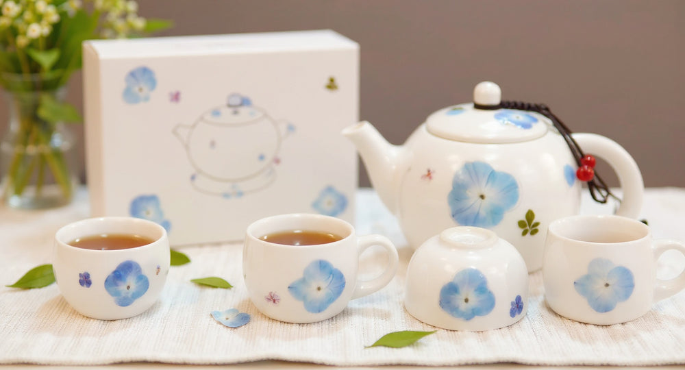 Handmade Porcelain Tea Set Real Pressed Blue Hydrangeas teapot and cups on wood tray
