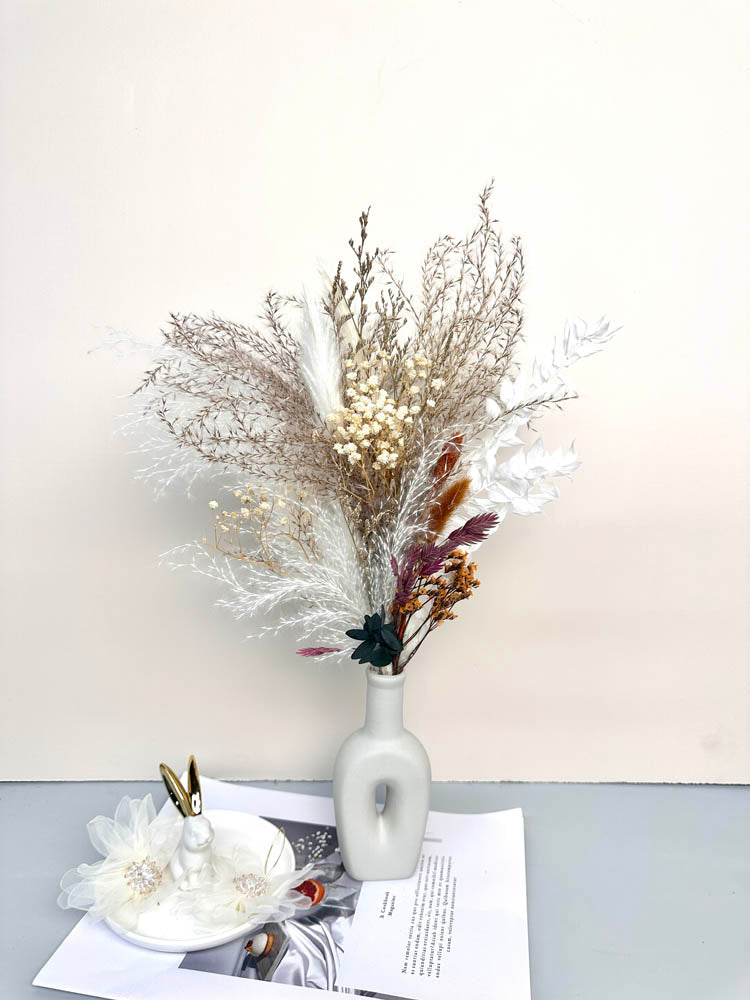 Wedding bouquet, bridal bouquet, bridal accessories, dried flowers, winter/fall wedding flowers, preserved roses -PAMPAS grass wholesale and dried flowers wholesale near me