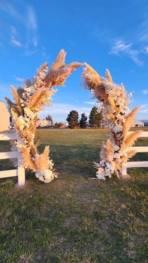 Pampas Grass, Dried, Fluffy Plumes - for wedding party home