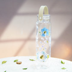 Premium Portable Glass Cup with Preserved Flowers