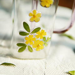 High-End Square Straw Cup with Preserved Flowers