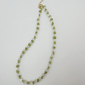 Peridot Necklace｜August Birthstone Jewelry｜Natural Green Crystal｜Healing Gift for Her｜Gold Minimalist Gemstone Necklace