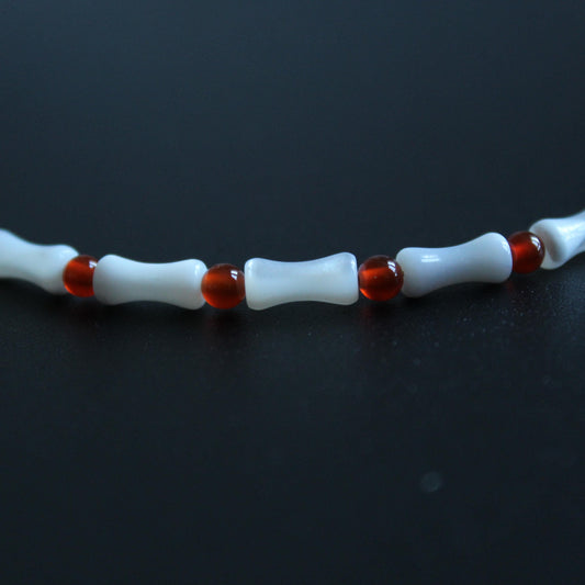 Horseshoe Snail Necklace，Red Agate Pendant Jewelry，Natural Gemstone Necklace，Handmade Gift，Natural Stone Unisex Beaded Necklace