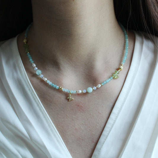 Dainty Peridot Choker Necklace, Olive Green August Birthstone Jewelry,  Delicate Birth Month Necklace for Women