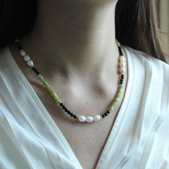 Mala Necklace with black  Agate Malachite ,Pearl necklace,Gift for Her, Yoga Healing Crystal Necklace Long Beaded Necklace