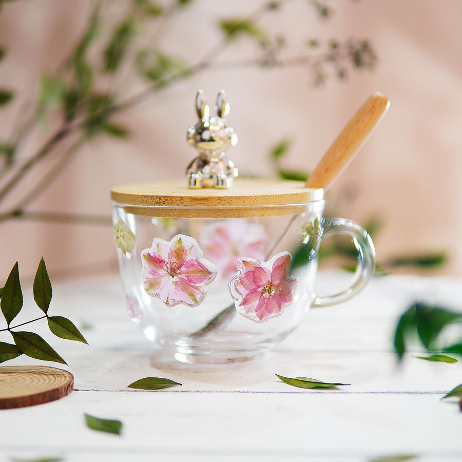Handcrafted Real Flower Glass Mug with Bamboo Lid, 400 ml