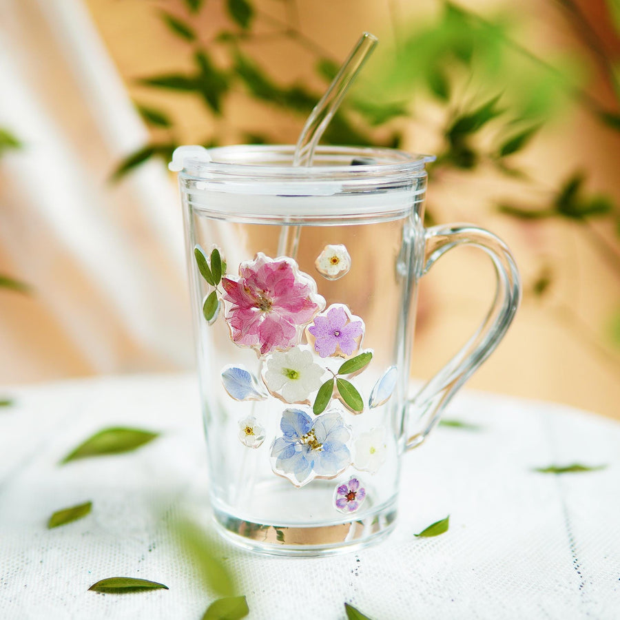 Handcrafted Pressed Flower Glass Tumbler with Straw — Real Flower Art Drinkware