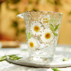Handcrafted Gaiwan Fair Cup Set — Real Preserved Daisy Flowers