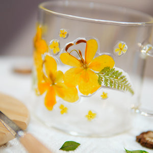 Handcrafted Glass Floral Mug with Real Pressed Flowers