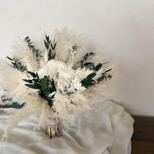 Pampas grass bouquet, Eucalyptus bouquet, large wedding bouquet, bridal bouquet, boho wedding flowers