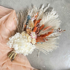 Dried Flower Bouquet with Pampas Grass|Bride bouquet|dried flower|bridalflower|palm leaves bouquet