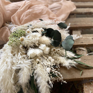 Dried flower bouquet |bridal bouquet| bridesmaid bouquet |dried flower| eucalyptus bouquet |wedding bouquet