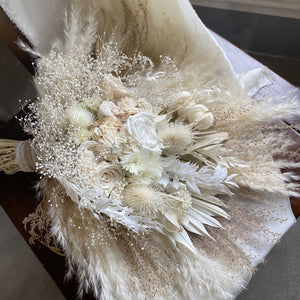 Dried Floral Bouquet , flower Bouquet,  White Wedding Bouquet, Boho Wedding,Cream color bouquet