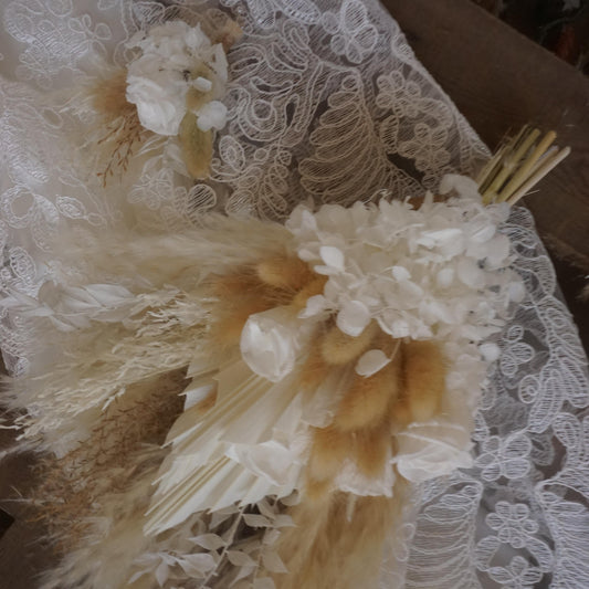 Pampas Grass bouquet ,Preserved flowers Dried flowers bouquet,home decor, Palm spear,natural flower Flower Arrangement