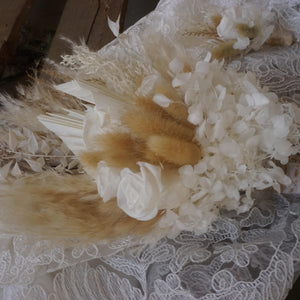 Pampas Grass bouquet ,Preserved flowers Dried flowers bouquet,home decor, Palm spear,natural flower Flower Arrangement