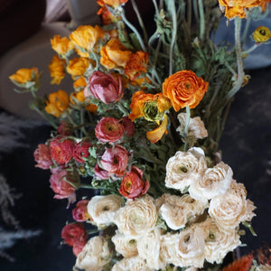 Ranunculus asiaticus，dried flower bouquet,dried flower materials,colorful flower,home decor