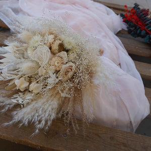 Dried Floral Bouquet , flower Bouquet,  White Wedding Bouquet, Boho Wedding,Cream color bouquet