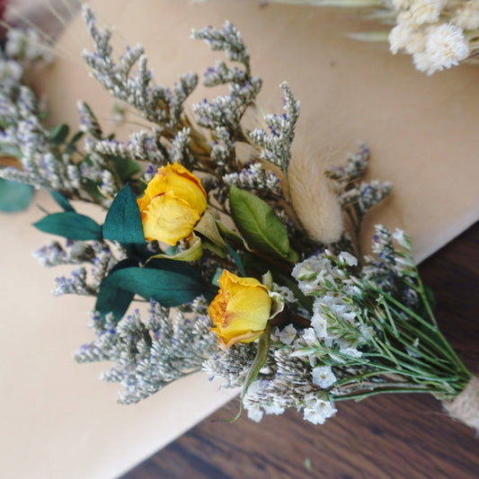 dried mini flowers ,dried mini roses ,dried mini bouquet