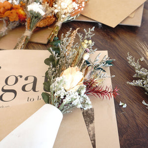 dried mini flowers ,dried mini roses ,dried mini bouquet