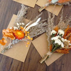 Mini Dried Flower Bouquet  decor Favor gift ,topper Tables