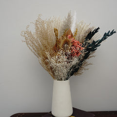 Home decoration , dried flower bouquet, dried pampas grass bouquet, dried flower