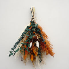 Home decoration , dried flower bouquet, dried pampas grass bouquet, dried flower