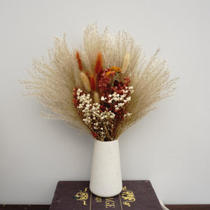 Dried pampas flower bouquet, home decoration ,dried flower bouquet ,dried flower bouquet, gypsophila
