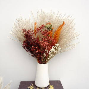 Dried pampas flower bouquet, home decoration ,dried flower bouquet ,dried flower bouquet, gypsophila