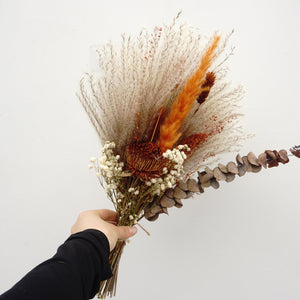 Dried pampas flower bouquet, home decoration ,dried flower bouquet ,dried flower bouquet, gypsophila