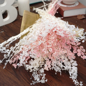 Dried flowers and plants，dried flower bouquet，dried flower