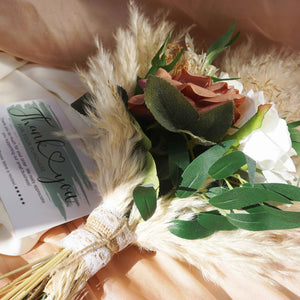 Pampas Grass White Flowers Bouquet , Bridal Bouquet ,dried Flowers for Wedding , Home Decoration