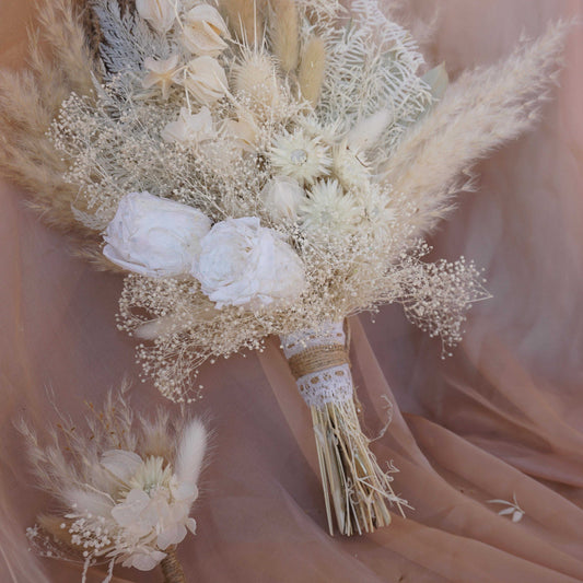Pampas grass bouquet|rose bouquet|large wedding bouquet,| bridal bouquet|boho wedding flowers|pampas grass bouquet