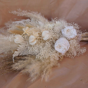 Pampas grass bouquet|rose bouquet|large wedding bouquet,| bridal bouquet|boho wedding flowers|pampas grass bouquet