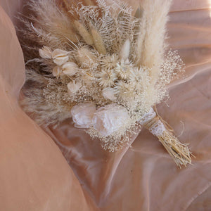 Pampas grass bouquet|rose bouquet|large wedding bouquet,| bridal bouquet|boho wedding flowers|pampas grass bouquet