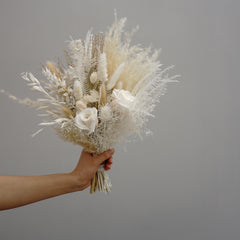 wedding bouquet white,bride bouquet,bridesmaid bouquet,wedding decor,dried flower