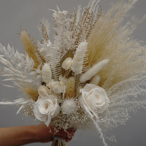 wedding bouquet white,bride bouquet,bridesmaid bouquet,wedding decor,dried flower