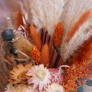 Dried Flower Bouquet with Pampas Grass|Bride bouquet|dried flower|bridalflower|palm leaves bouquet
