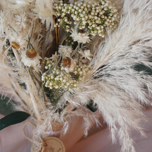 Dried flower bouquet |bridal bouquet| bridesmaid bouquet |dried flower| eucalyptus bouquet |wedding bouquet