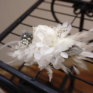 Dried flower ,wedding flower, wedding corsage,wrist flower,wrist corsage