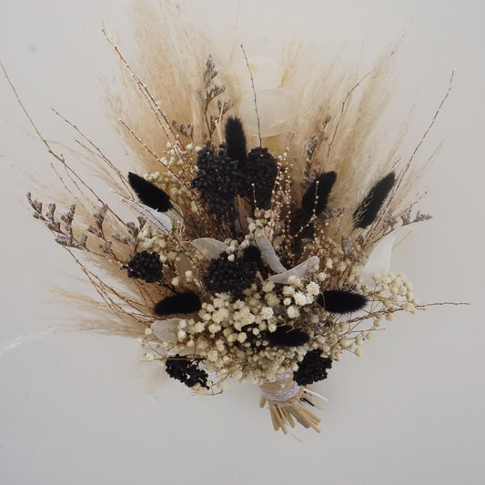 Pampas and black bouquet / pampas grass dried grasses bouquet / dried flower bouquet / boho bridal bouquet