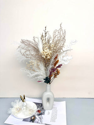 Wedding bouquet, bridal bouquet, bridal accessories, dried flowers, winter/fall wedding flowers, preserved roses -PAMPAS grass wholesale and dried flowers wholesale near me