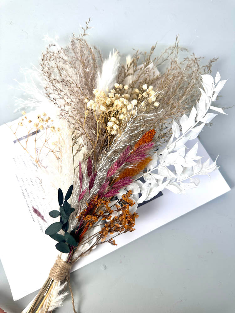 Wedding bouquet, bridal bouquet, bridal accessories, dried flowers, winter/fall wedding flowers, preserved roses -PAMPAS grass wholesale and dried flowers wholesale near me