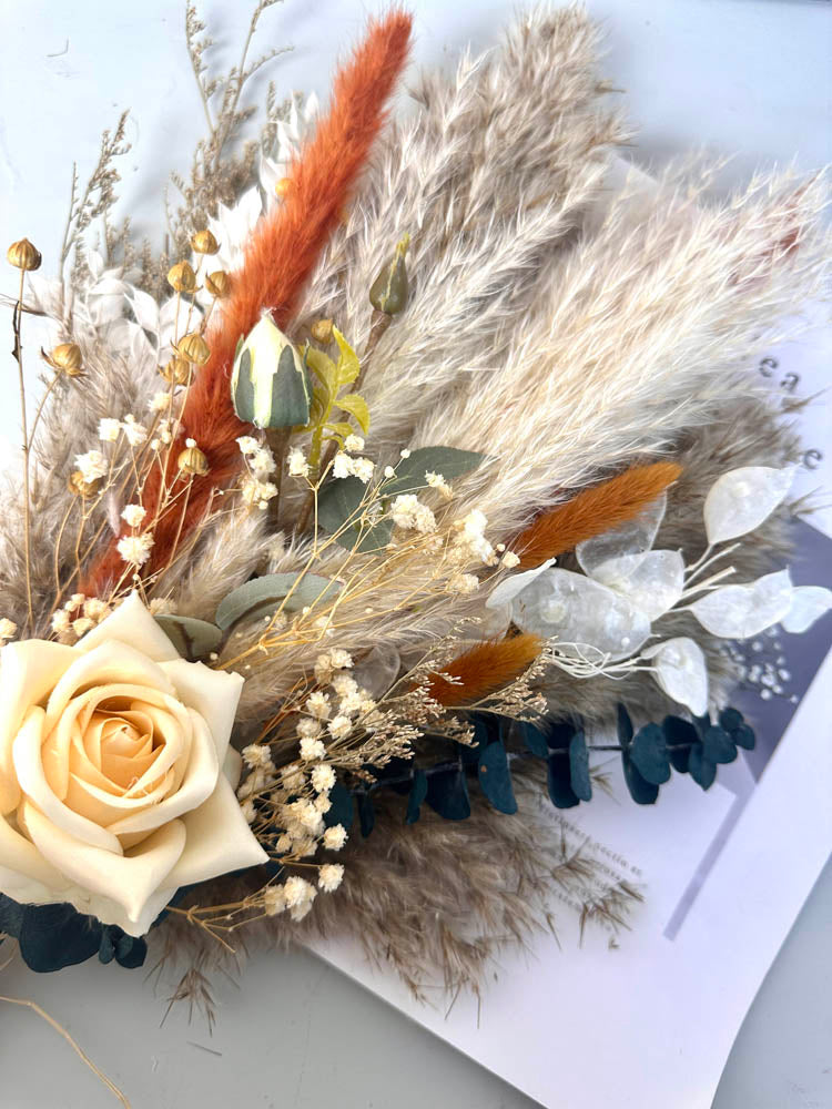 Wedding bouquet, bridal bouquet, bridal accessories, dried flowers, winter/fall wedding flowers, preserved roses -PAMPAS grass wholesale and dried flowers wholesale near me