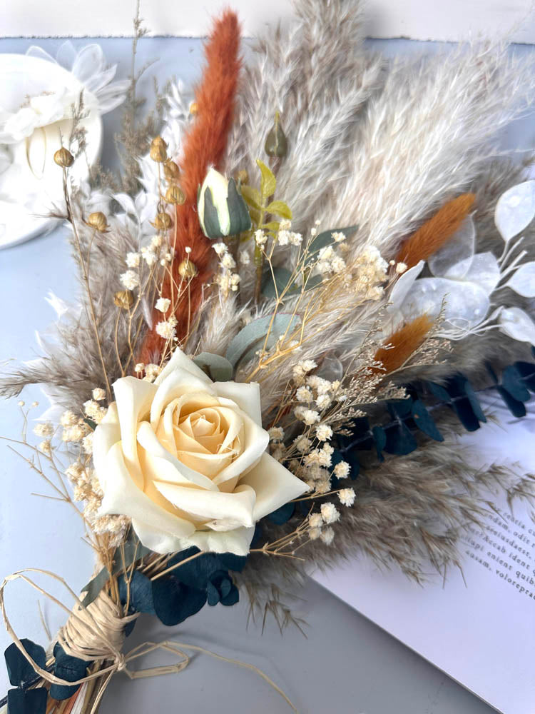 Wedding bouquet, bridal bouquet, bridal accessories, dried flowers, winter/fall wedding flowers, preserved roses -PAMPAS grass wholesale and dried flowers wholesale near me