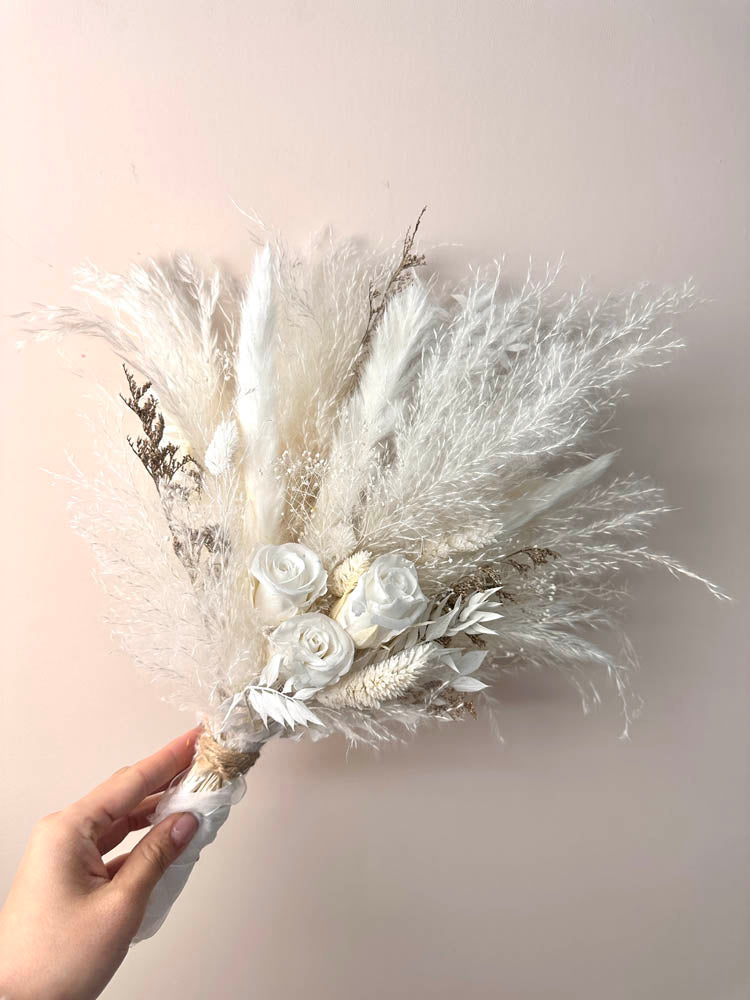 Wedding bouquet, bridal bouquet, bridal accessories, dried flowers, winter/fall wedding flowers, preserved roses -PAMPAS grass wholesale and dried flowers wholesale near me