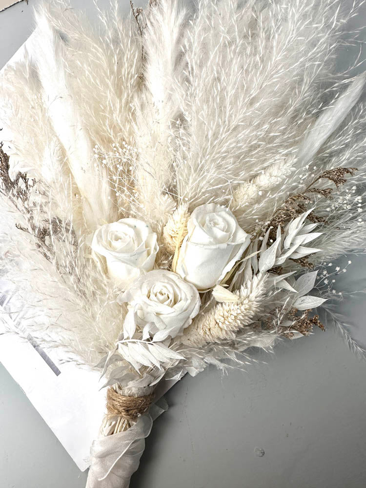 Wedding bouquet, bridal bouquet, bridal accessories, dried flowers, winter/fall wedding flowers, preserved roses -PAMPAS grass wholesale and dried flowers wholesale near me