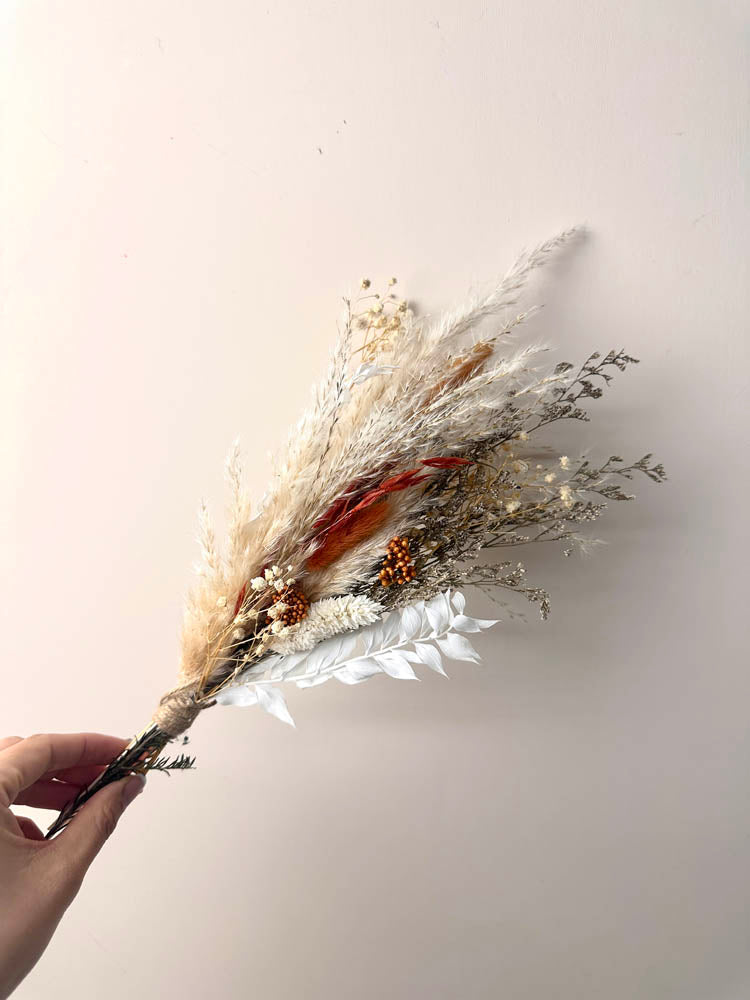 Wedding bouquet, bridal bouquet, bridal accessories, dried flowers, winter/fall wedding flowers, preserved roses -PAMPAS grass wholesale and dried flowers wholesale near me